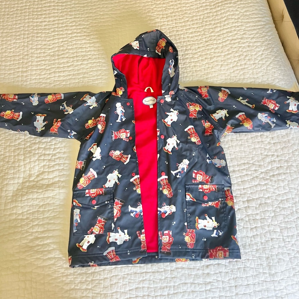 NWOT Children's Navy Raincoat 💙❤️